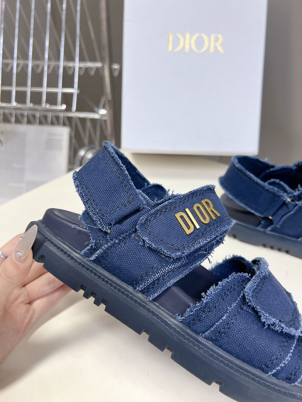 תמונה ממוזערת: Dior jeans
