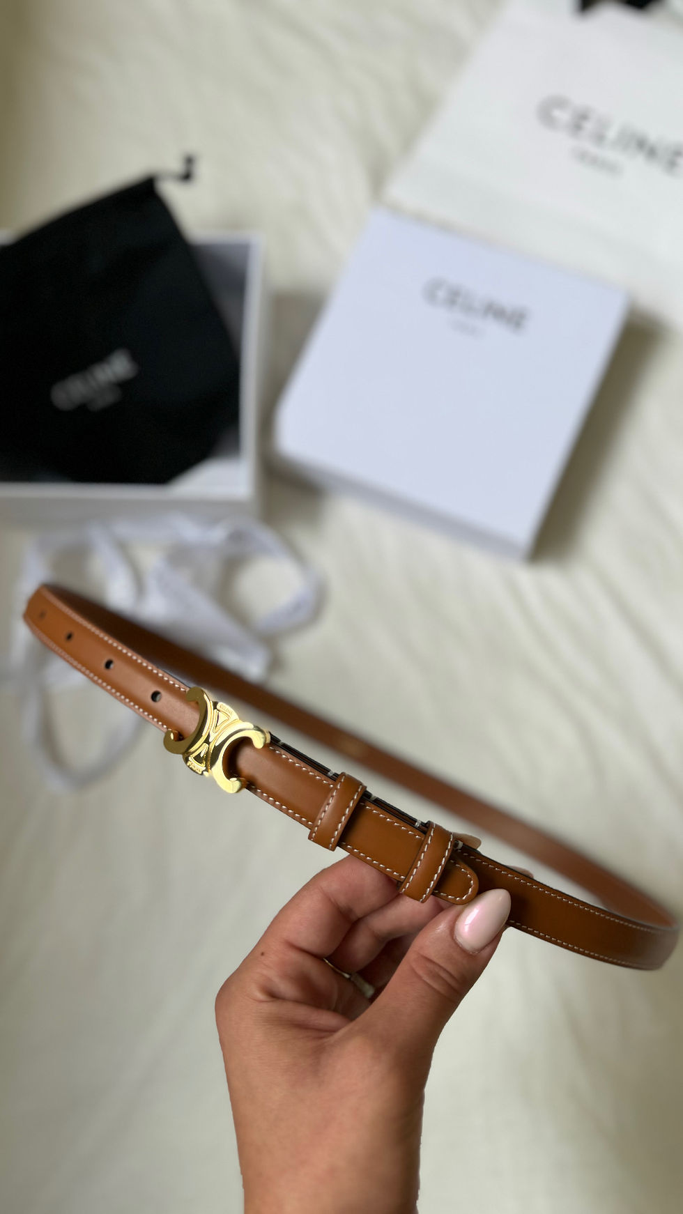 תמונה ממוזערת: CÉLINE  