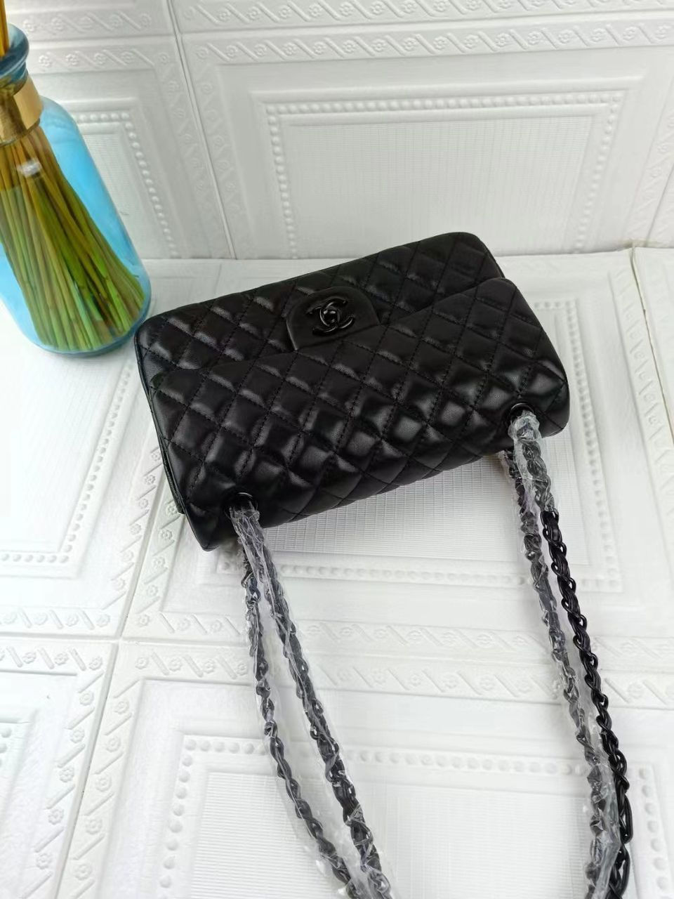 תמונה ממוזערת: Chan black