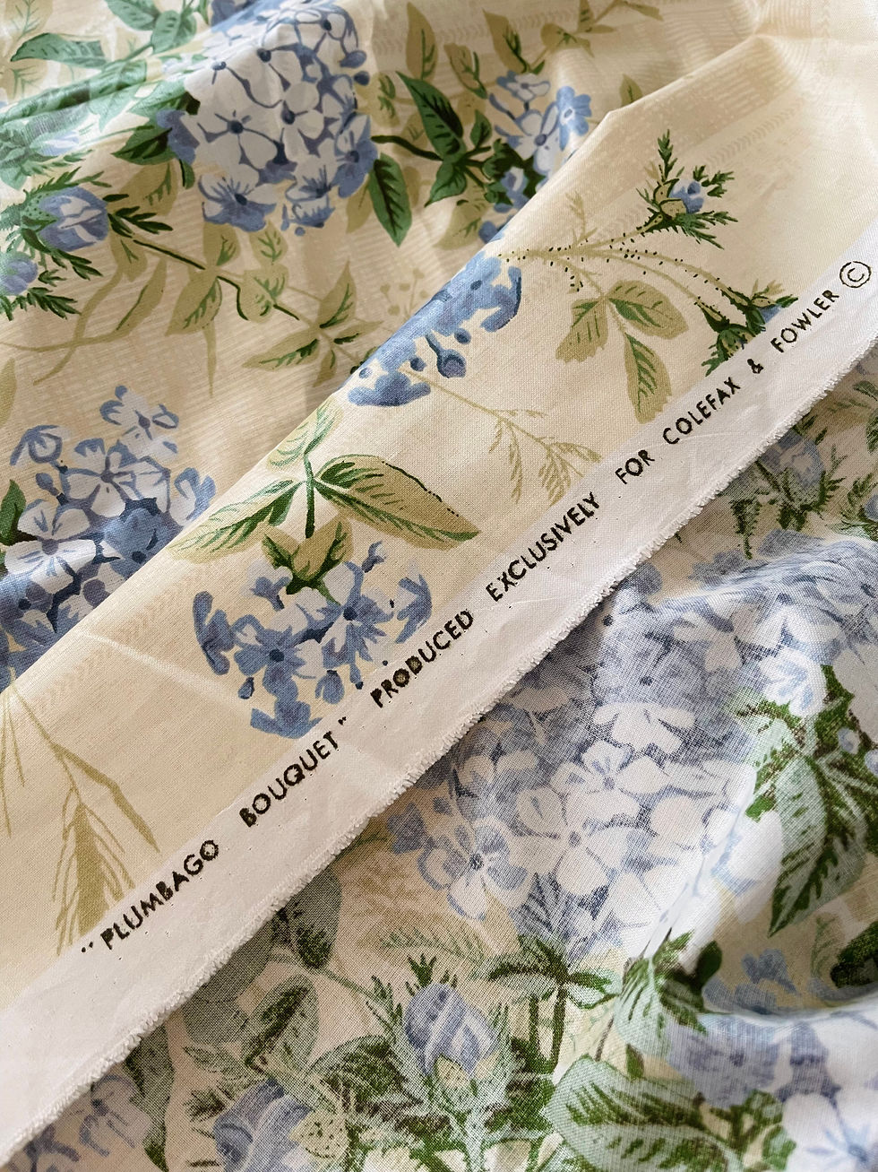Thumbnail: Colefax and Fowler Plumbago Bouquet Fabric