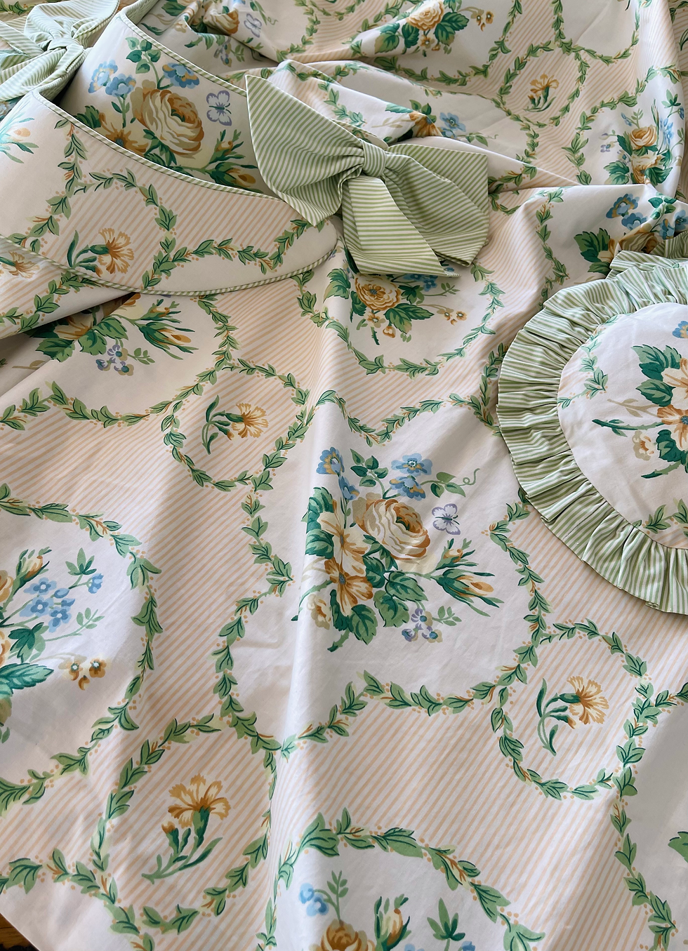 Vintage Jane Churchill Curtains & Cushions