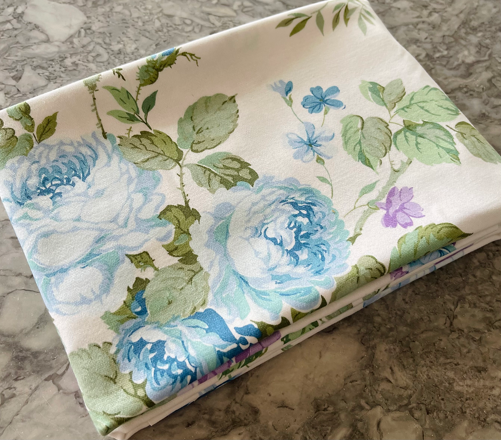 Thumbnail: Vintage Sanderson Reine des Fleurs Fabric