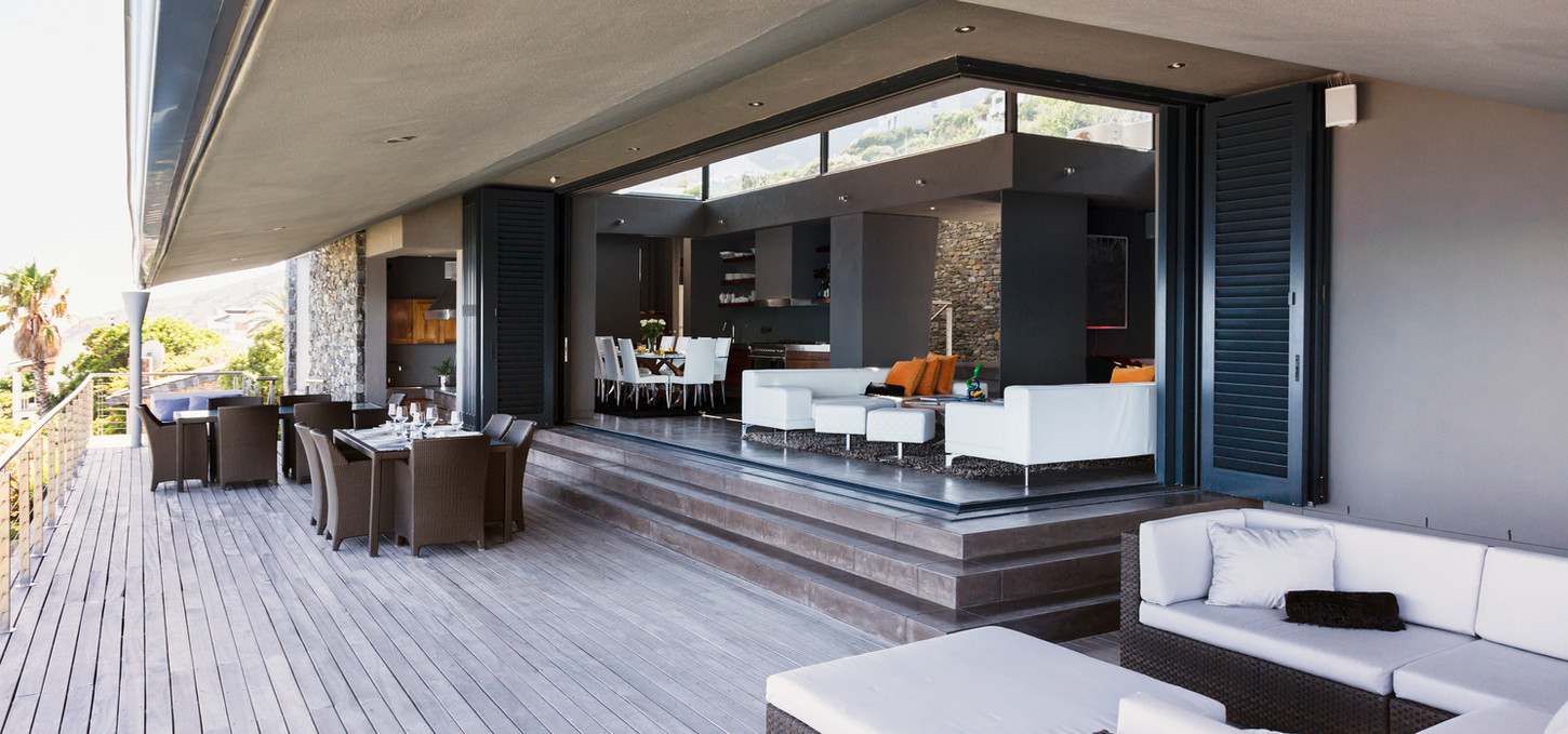 modern balcony furniture