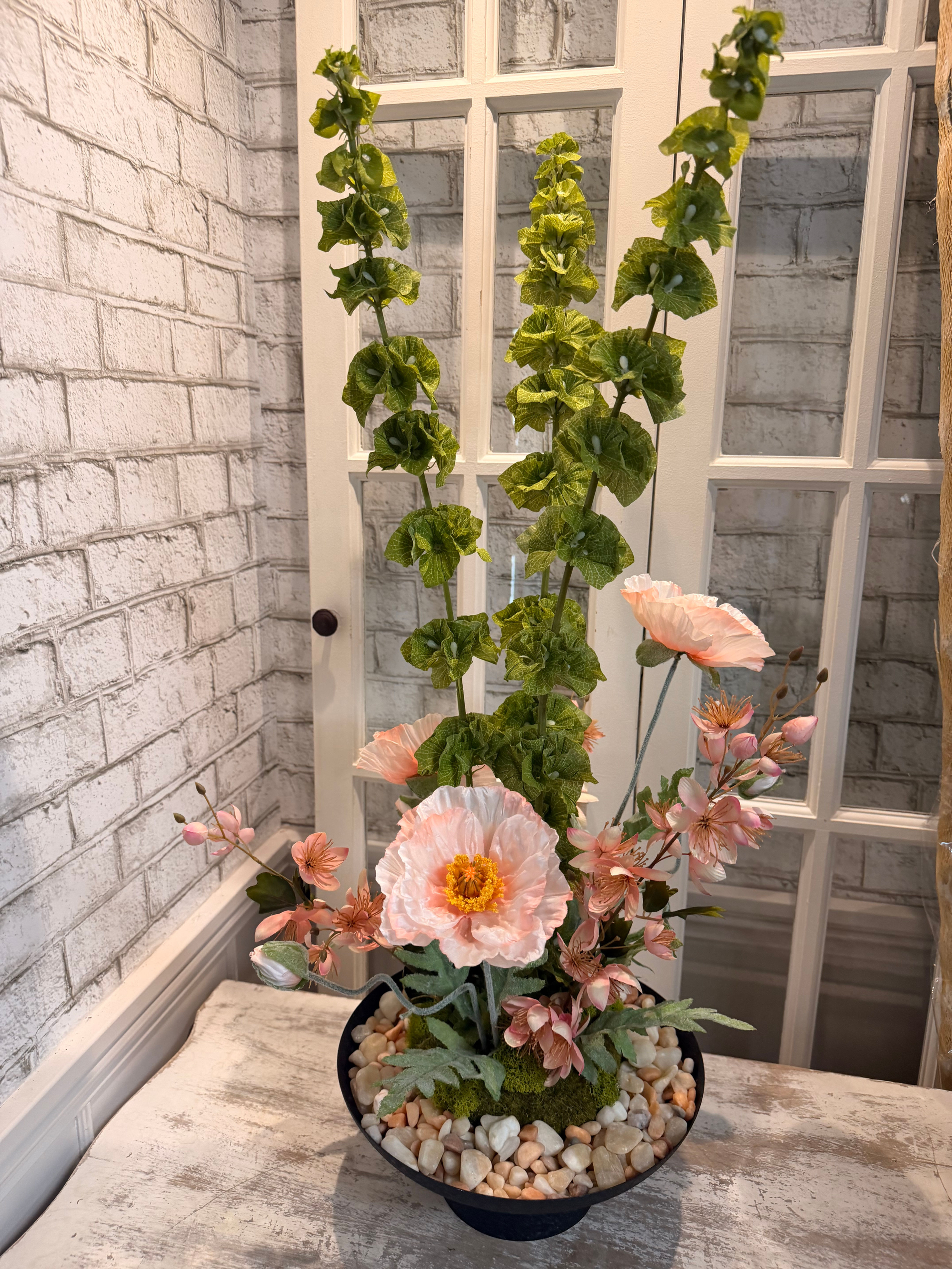 Montage artificiel ''Le pavot rosé''.