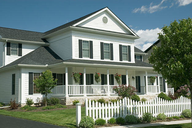 New-Home-White-Fence.jpeg