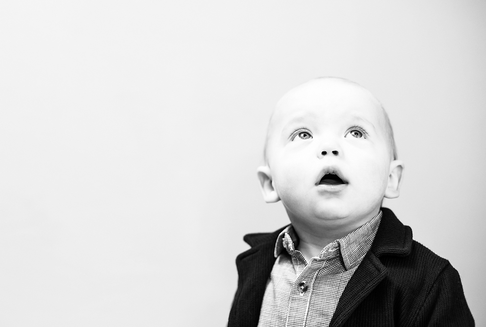 A small dude IDEAlee recently photographed (Family Photography Shoot)!