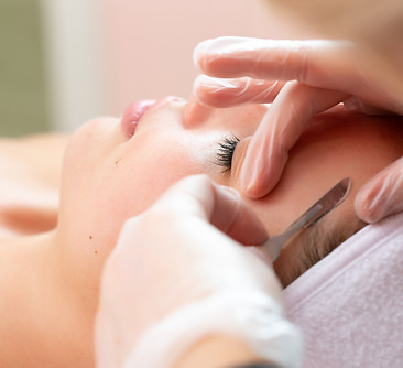 Dermaplaning_Facial_dermablading_skin_sensations_toowoomba.jpg