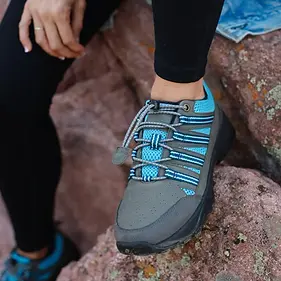 earthingwithHarmony783luxegroundingshoessummer2023-vertical19.webp