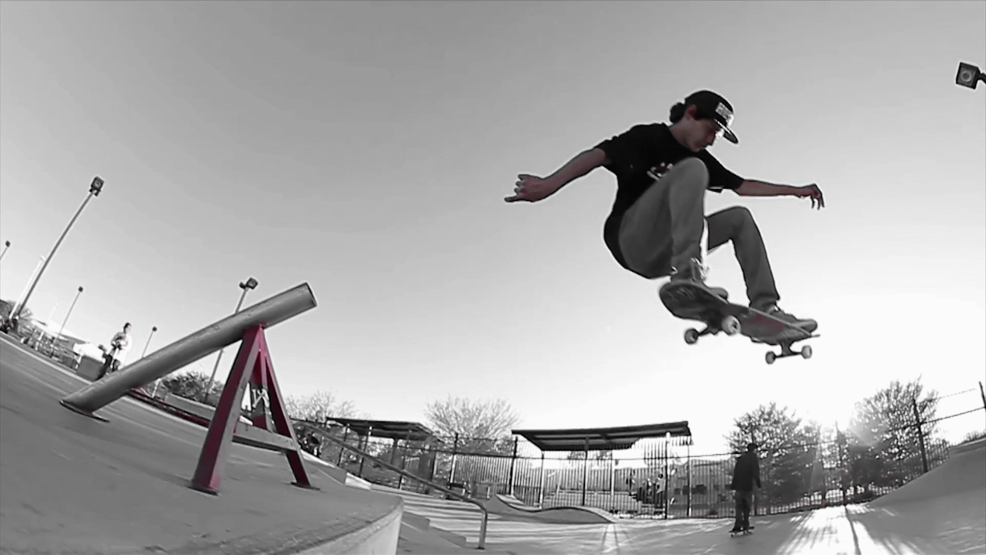 SkateFam Insta Erik.gif