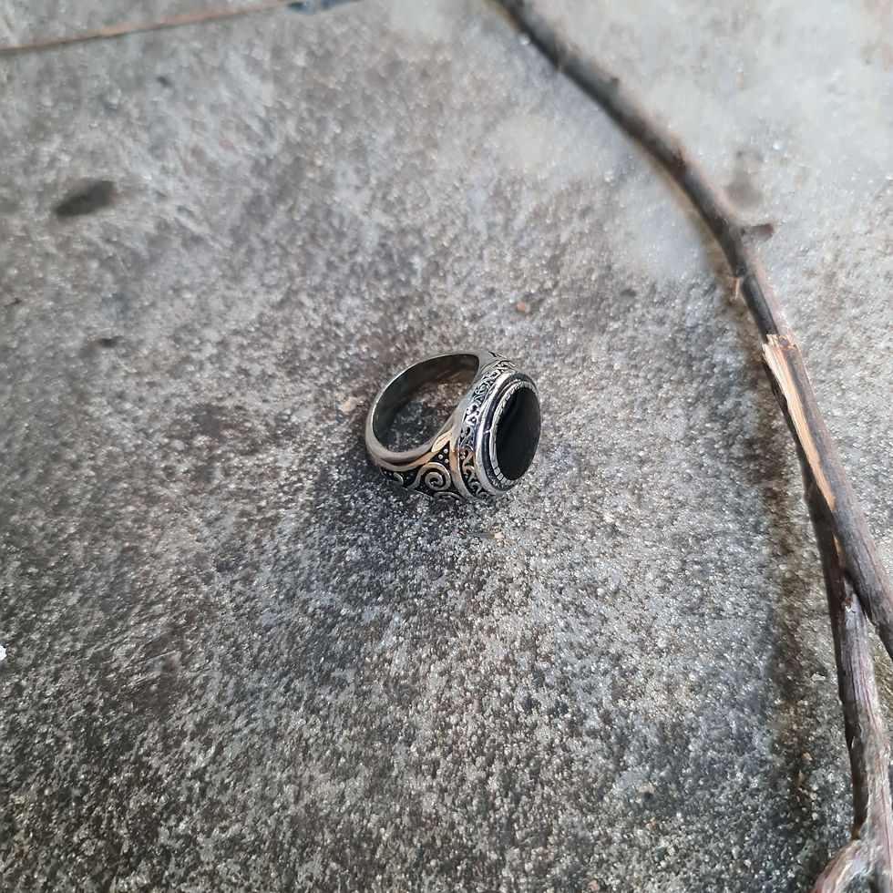 Anillo KARA