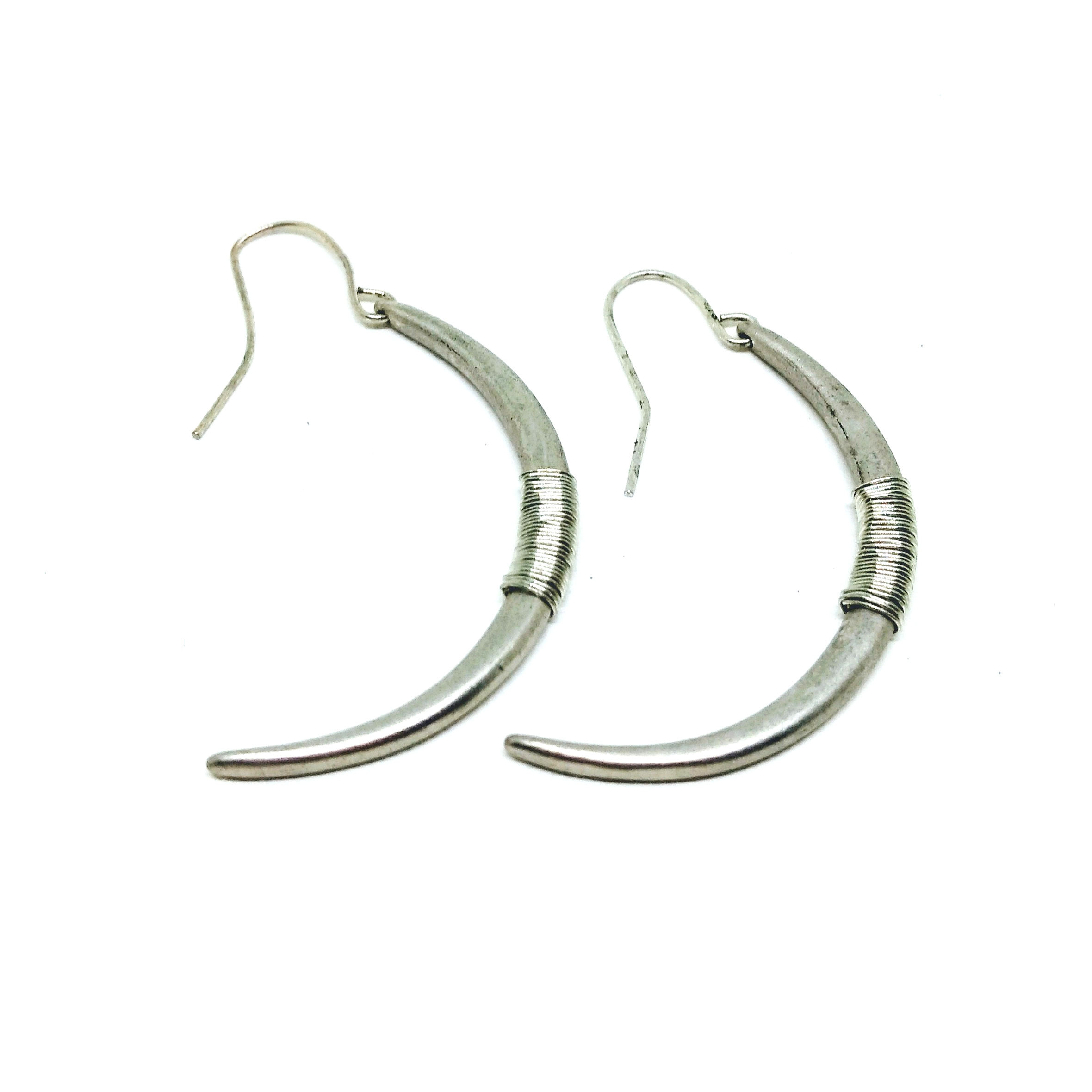 Aretes modelo LUNA PLATA
