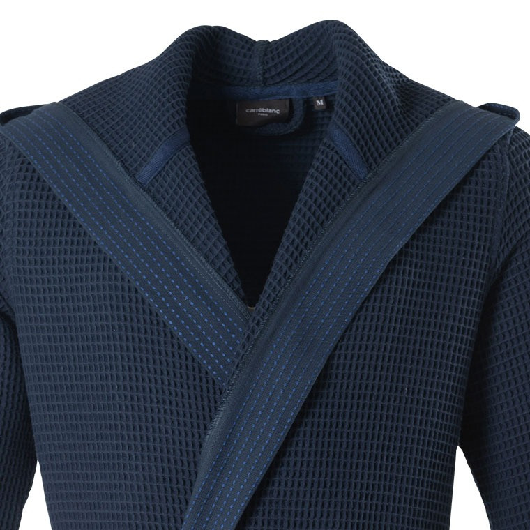 Carré Blanc Montréal | Mahoa peignoir homme