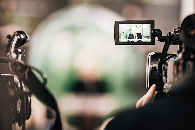 cameraman-recording-a-media-event-2022-01-17-20-49-16-utc.jpeg