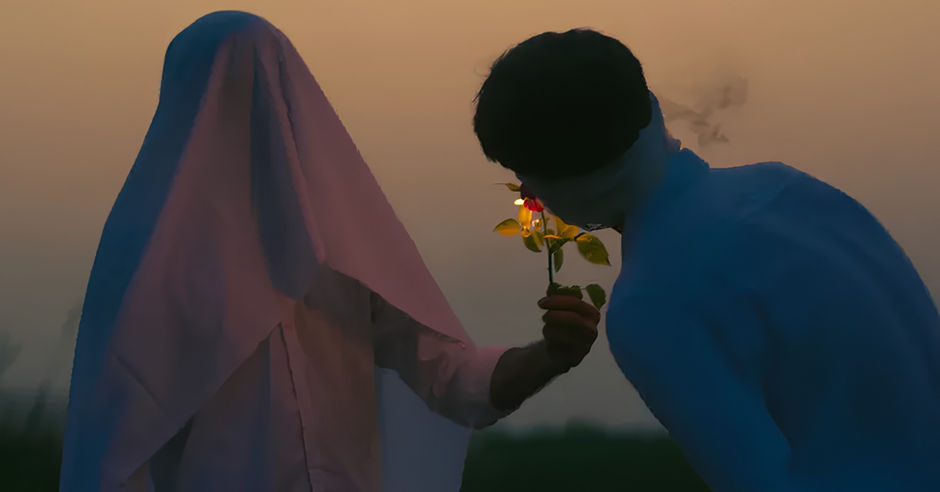 ROSE ,LOVE AND HATE 