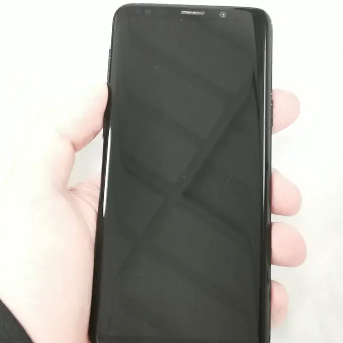 Thumbnail: Gray Samsung Galaxy S9 for sale