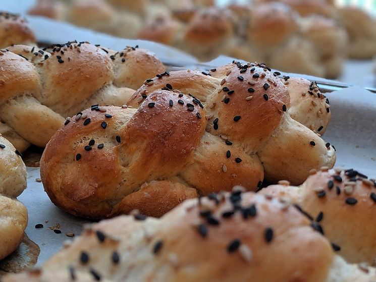 64659472_906708842994857_422959400251450