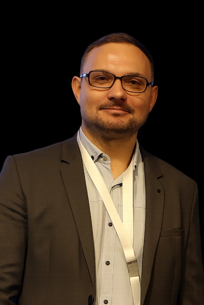 Writer: Anton Tamarovich