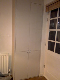 22102010185.jpg