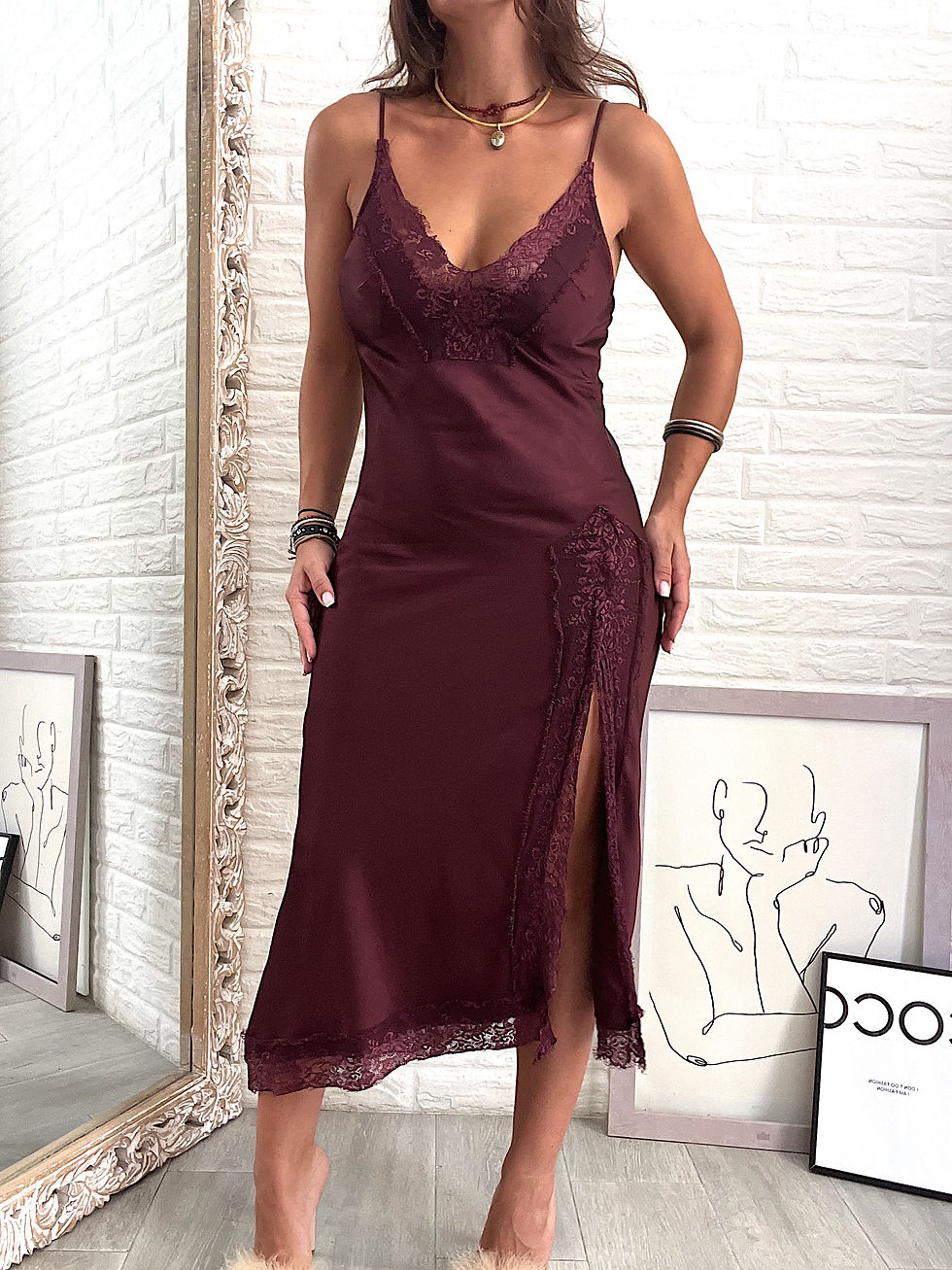 Miniatura: Vestido lencero saten wine 