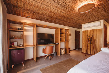 Foto da Suite Lux Jardim Família Pousada Moana