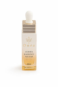 Onéa Biotech 極光超導亮膚蜜 的白底官網商品照,呈現滴管瓶亮澤保養蜜。