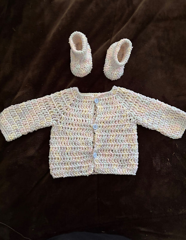 Sweater 1_edited.jpg
