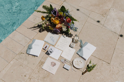 Wedding details at coastal wedding 