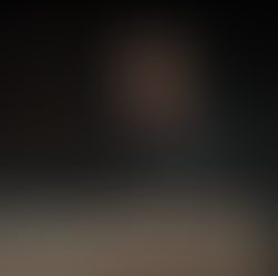 Pendant des décennies, Lily Sazz a été la force invisible derrière d’innombrables performances