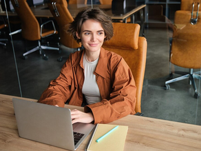 How to Successfully Change Industries: Strategies for a Smooth Career Transition