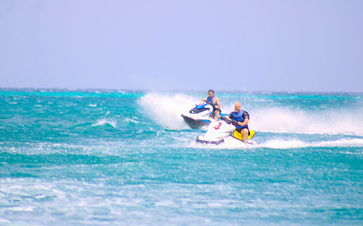 Jetskis in Aruba