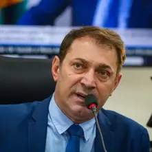 Deputado Paparico Bacchi leva ao Ministério Público denúncia sobre irregularidades nas concessões do Bloco 2 e risco de prejuízos bilionários aos cofres públicos