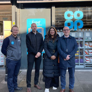 Preet Kaur Gill MP visits Birmingham Co-op as Labour vows to protect shopworkers with tough new measures