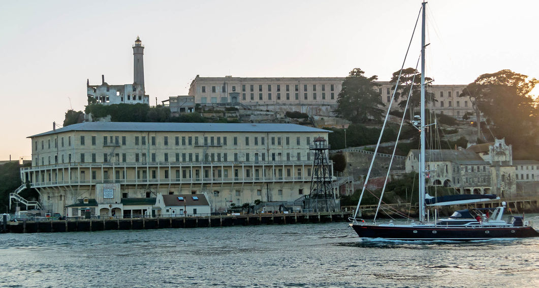 San Francisco Red and White Cruise