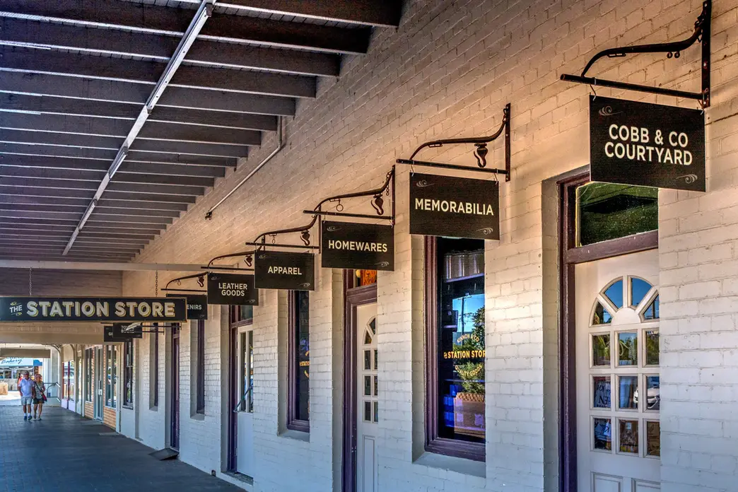 Townsville Photographer in Longreach