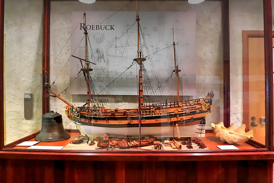 Townsville Photographer at the Shipwreck Galleries in Perth