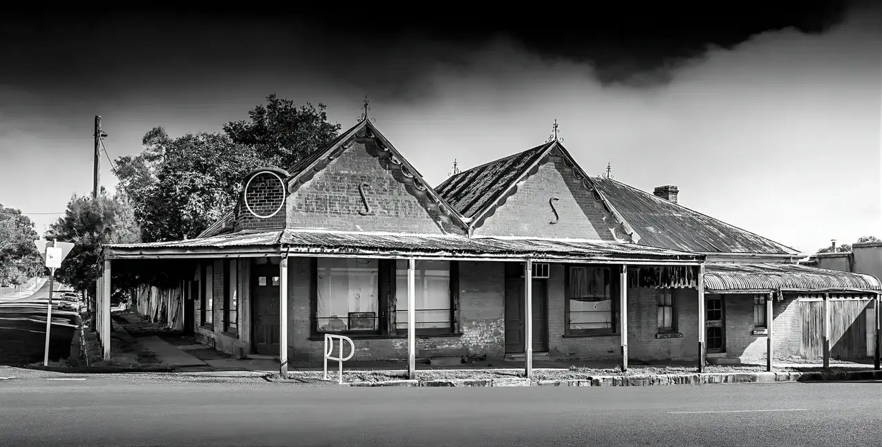 Townsville Photographer Showing Country Architecture