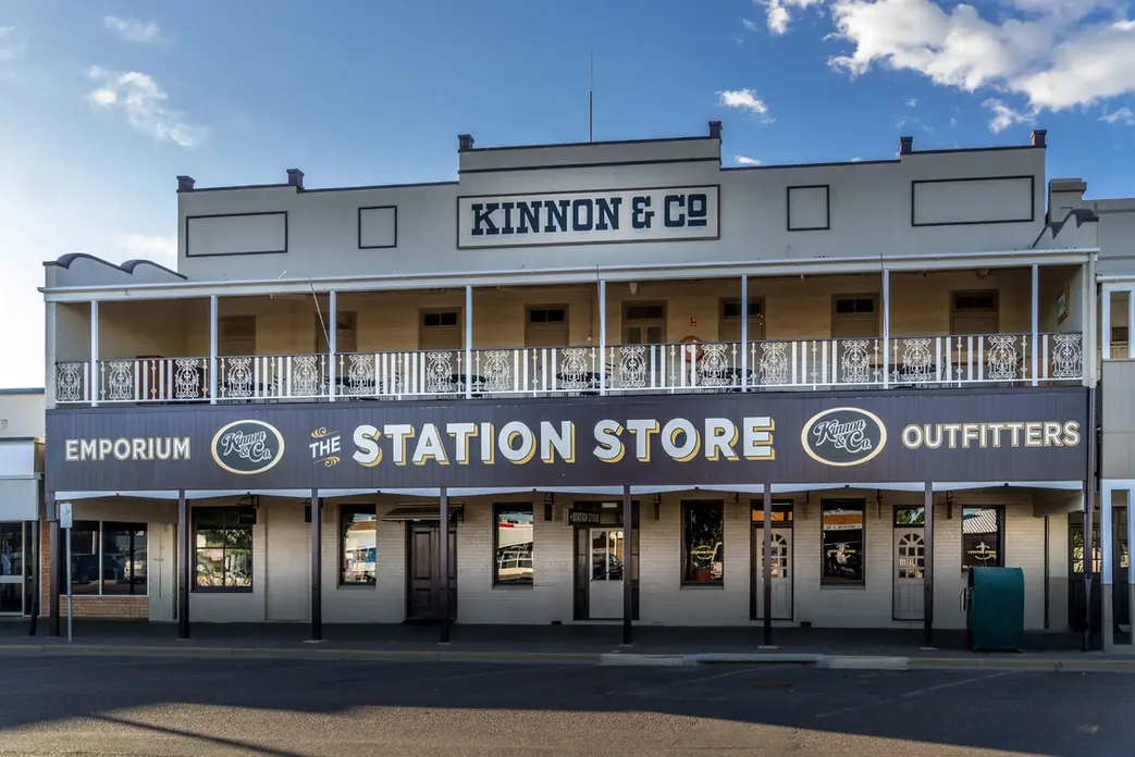 Townsville Photographer in Longreach