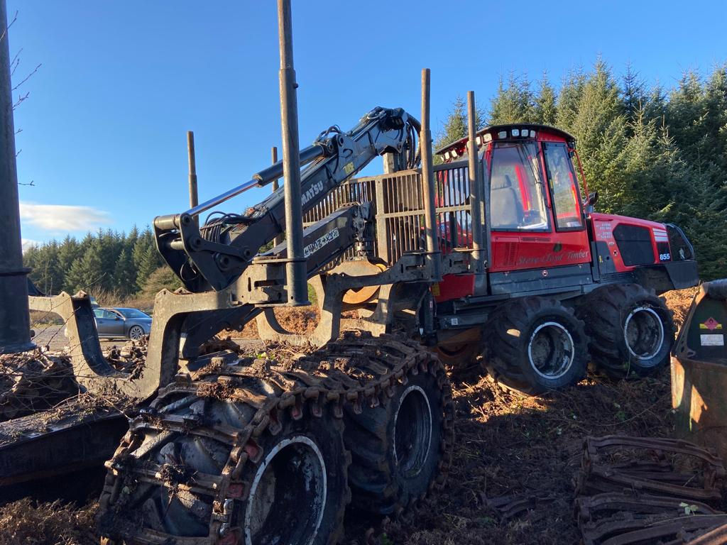 KOMATSU  FORWARDER XF855-3