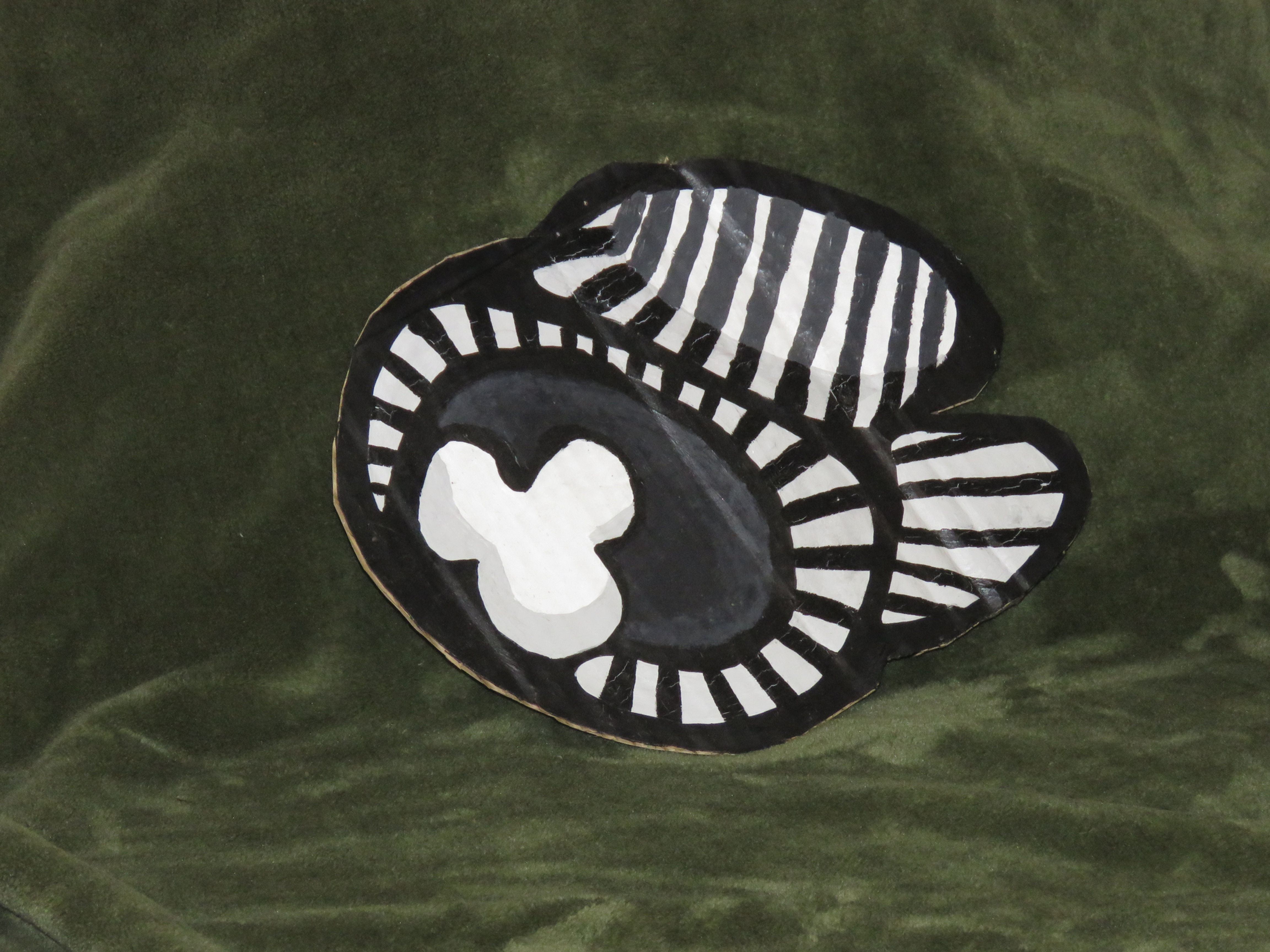 Dead beetlejuice Among Us cut out