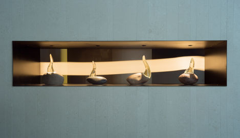 Glass sculpture "Les quatre arrels" by Quim i Txell