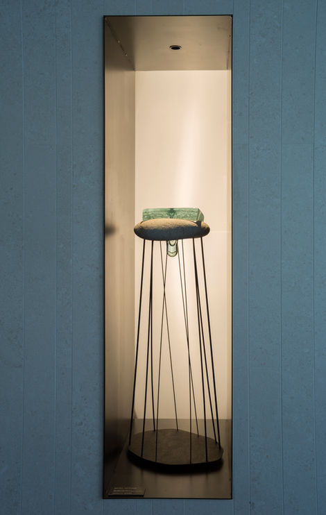 Glass sculpture "Camí d'aigua" by Quim i Txell