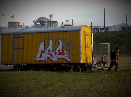 Screen Shot 2021-05-19 at 22.08_edited.jpg