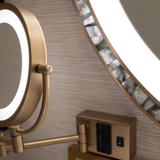 Bellagio King Premier Room Bathroom #3, backlit magnifying mirror 