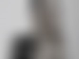 vidéo étude pose assise sur cube