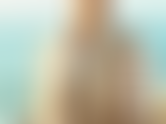 Création d'une vidéo prompt 12+1 jeune homme mer