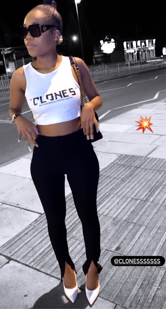 Thumbnail: Clones "Everyday Casual" Crop top