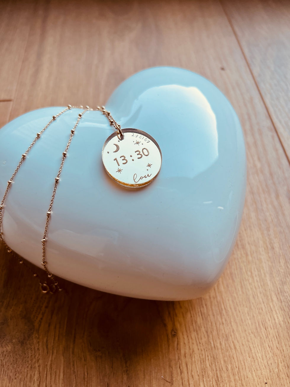 Thumbnail: Pendentif Médaillon Miroir