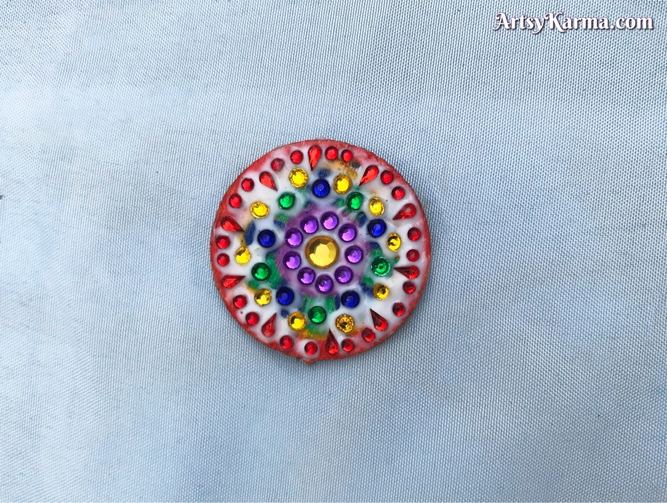 Let dry and set your faux diamond painting earrings