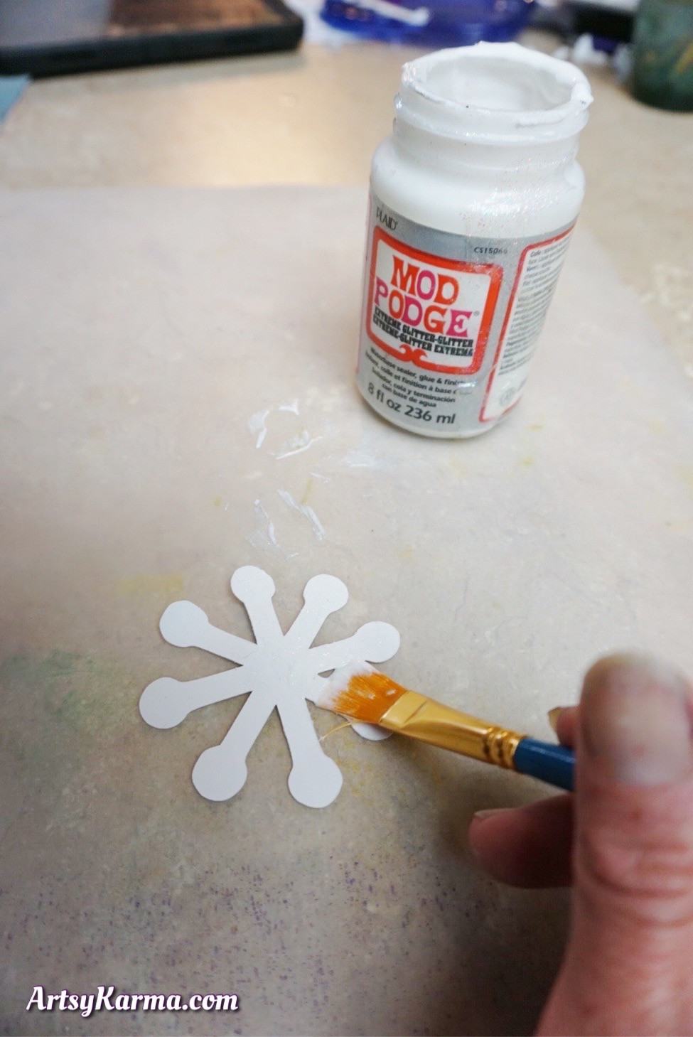Sparkling diy snowflakes