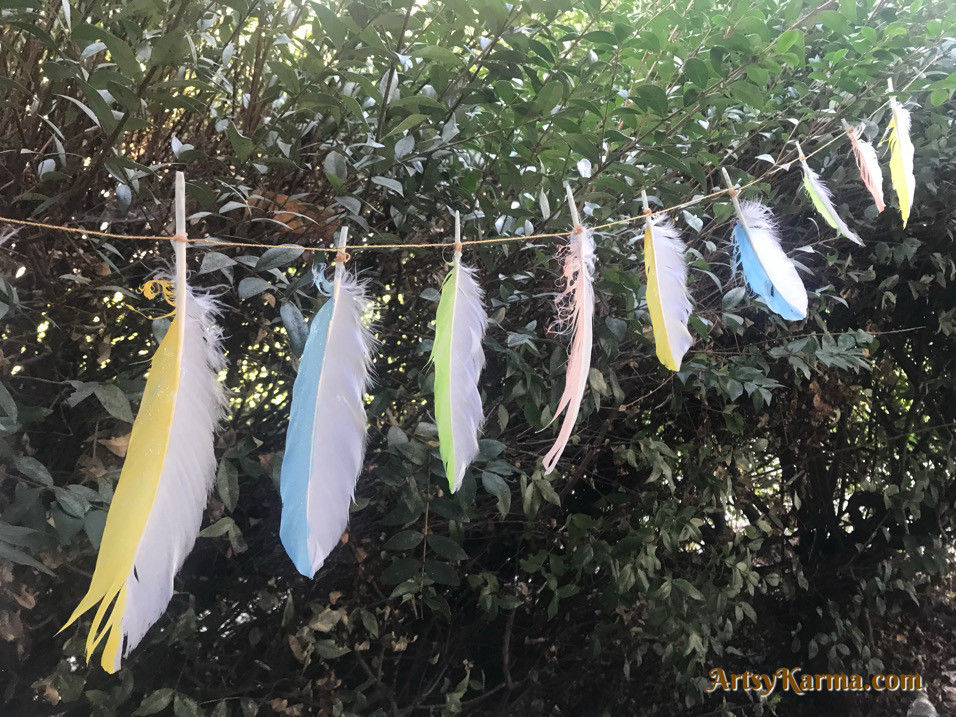 feather bunting banner